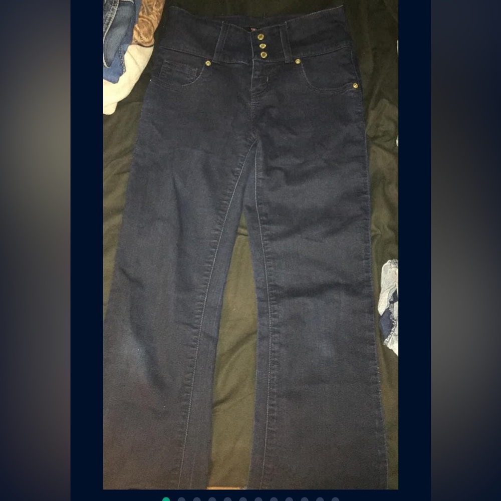 Female Jeans - Picture 8 of 16